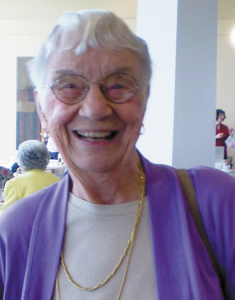 Evelyn (Evy) Dorothy
