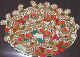 ellae-k-dec-2013-reindeer-cookies